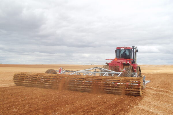 Yeomans keyline crumble roller