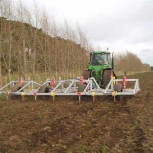 Yeomans T123 Folding Wing Plow (TFW123) is designed for large‑scale Keyline cultivation
