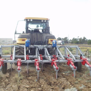 Yeomans plow- fitted with stump jump cylinders working in rocky ground