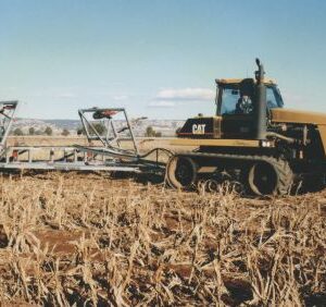 Yeomans T123 Folding Wing Plow (TFW123) is designed for large‑scale Keyline cultivation